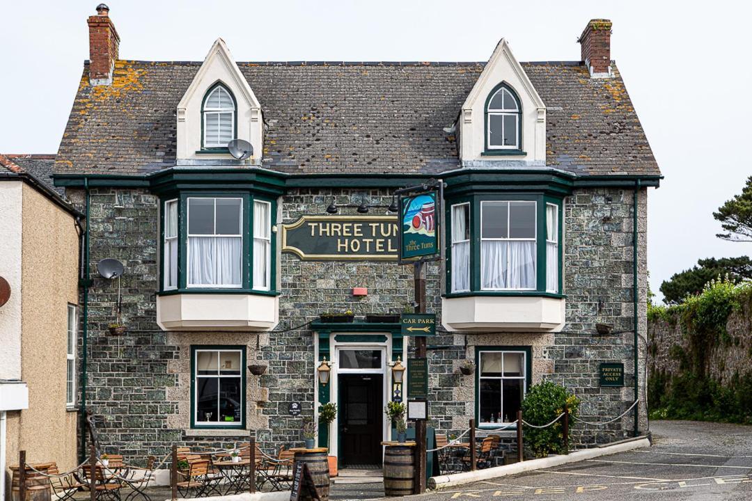 The Three Tuns